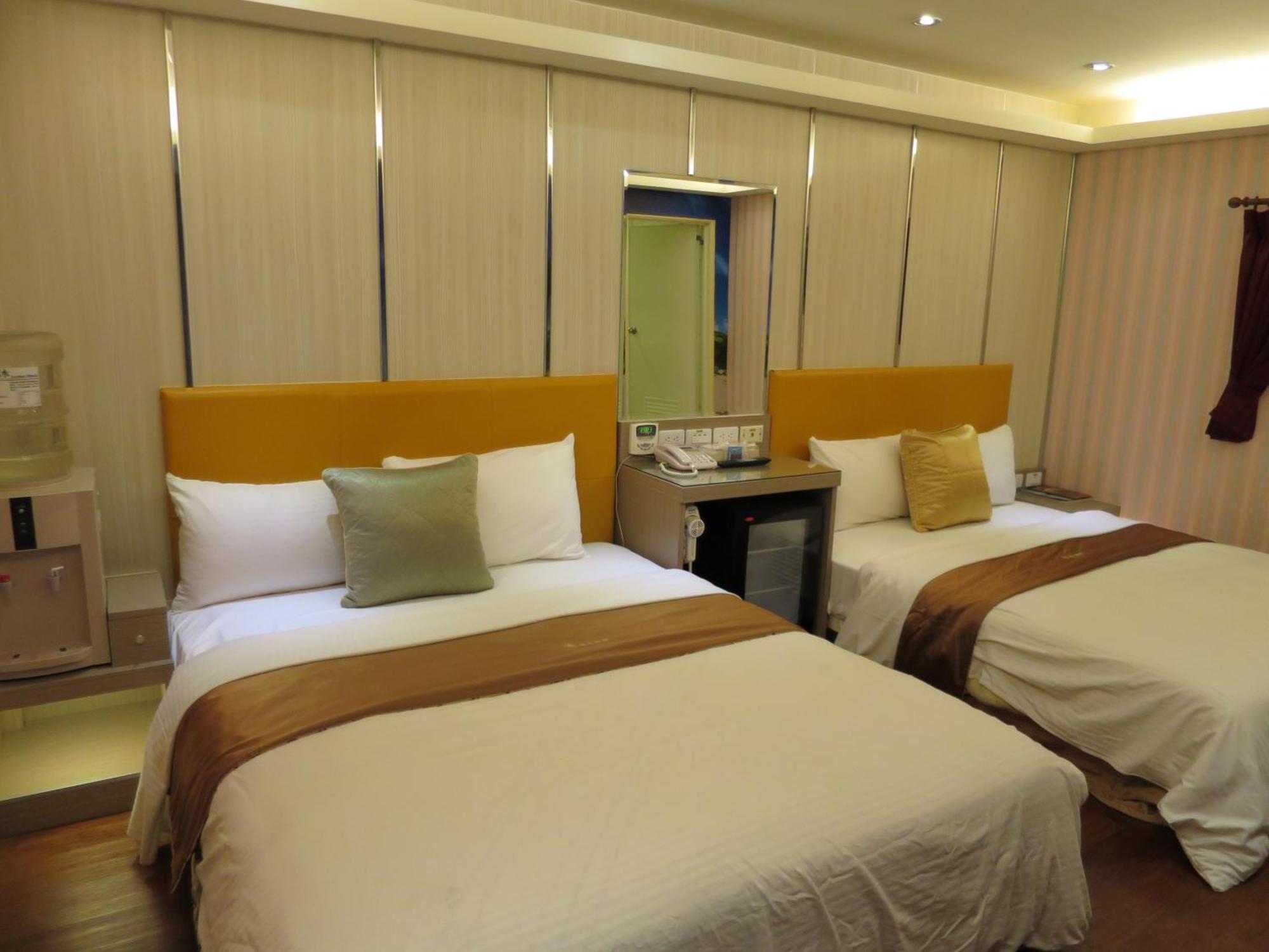 เบนซ์ โฮเต็ล Hotel จงลี่ ภายนอก รูปภาพ